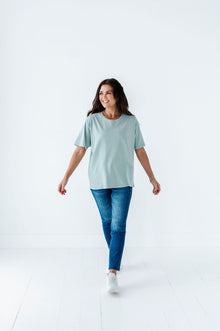  Dakota Crewneck Tee in Mint