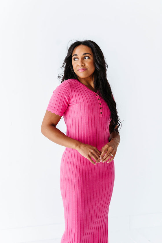 Harper Short Sleeve Dress in Hot Pink