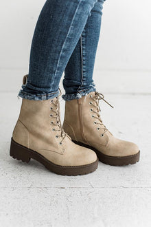  Mazzy Combat Boot - Size 6 Left