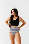 Surfer Crop in Black