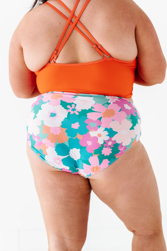 Mid Rise Bottoms in Oasis Floral