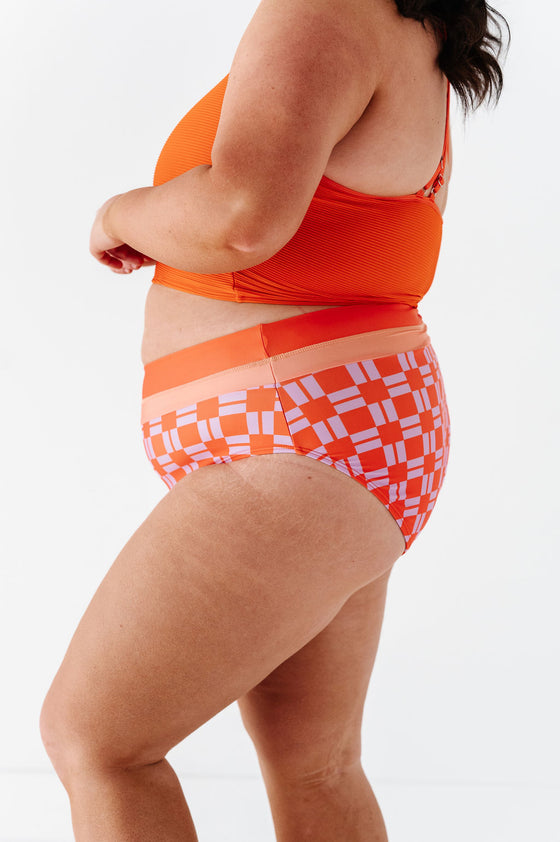 Maven Mid Rise Bottoms in Throwback Check